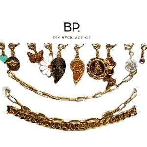 Multiple Diy Necklace Kit with Charms from Nordstrom rack 😍